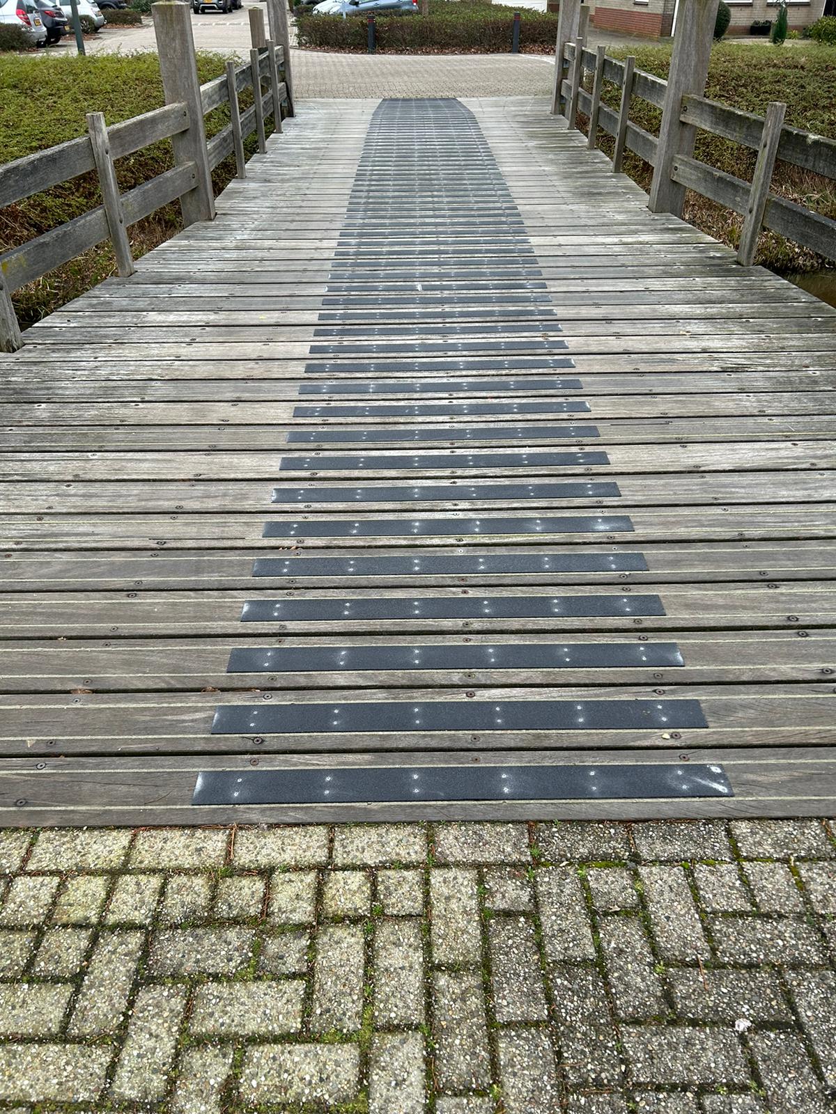 Vlonder antislip strook